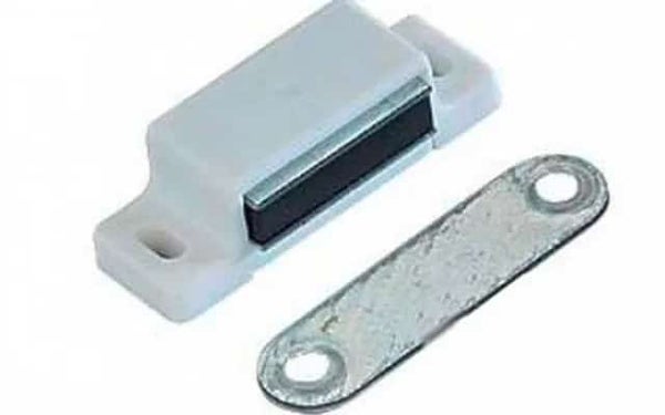 H&auml;fele magneettisalpa